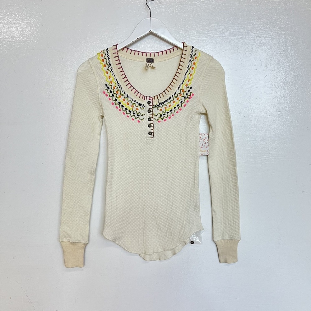 Free People Floral Embroidered Henley Tee  Shirt Long  Sleeves Ivory Cream White